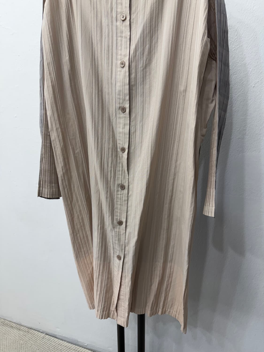 정품) 이세이미야케 플리츠플리즈 여성 셔츠 원피스 2 상품이미지4