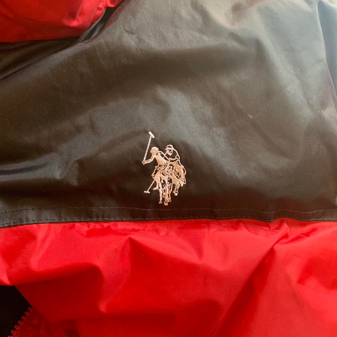 U.S. 폴로 어소시에이션 투톤 패딩 자켓 레드/블랙 상품이미지2