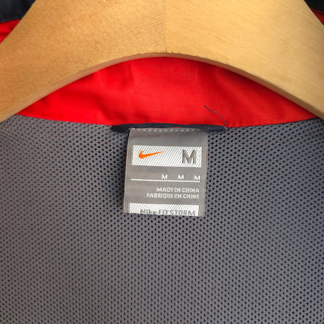 나이키 NIKE FIT STORM 배색 바람막이 자켓 상품이미지5