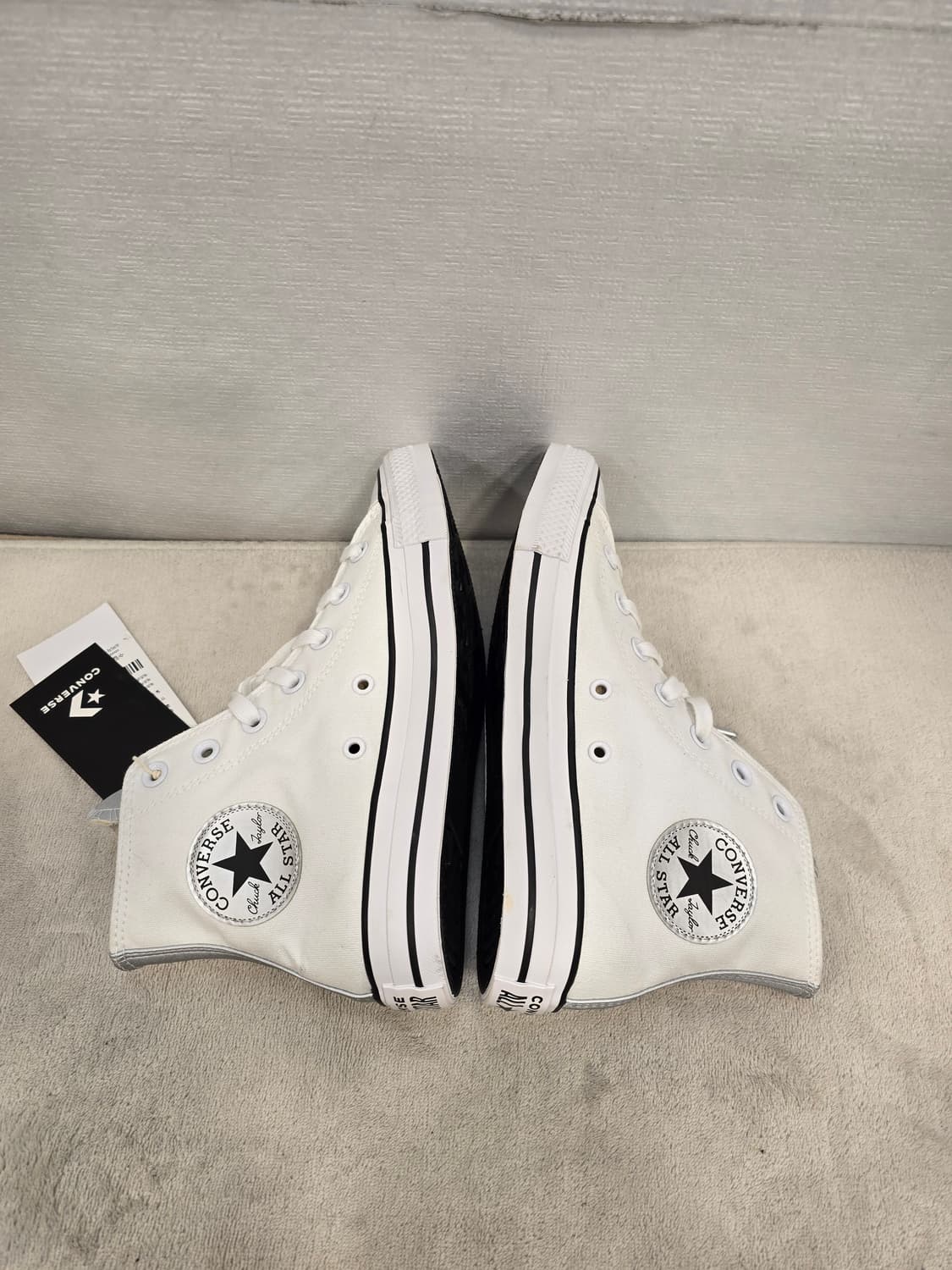 새상품) 컨버스 올스타 하이 스니커즈 흰색/실버 240 상품이미지5