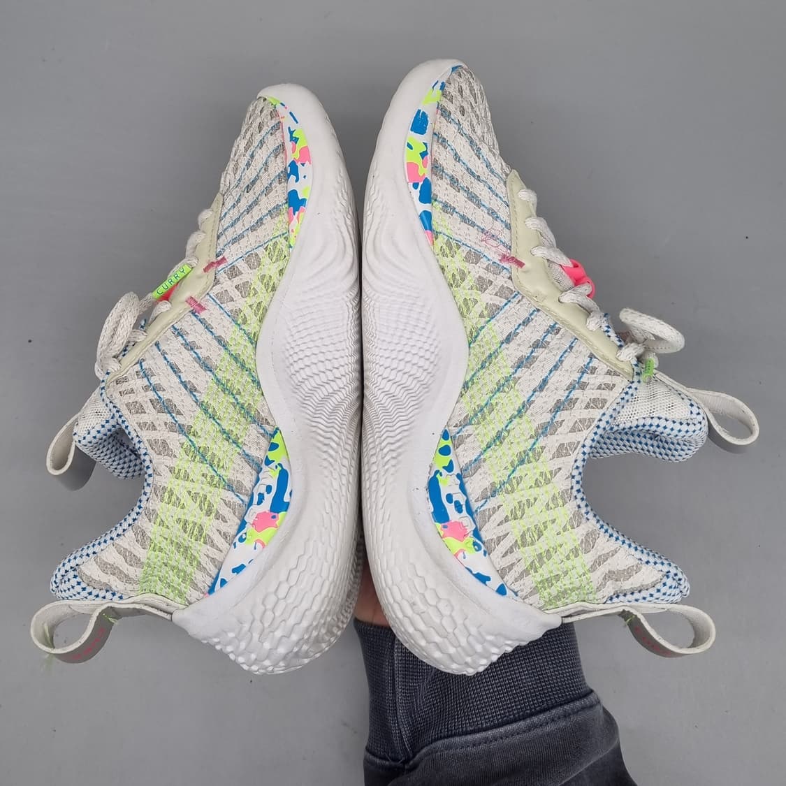 언더아머 커리 스플래쉬 파티 운동화 225 상품이미지5