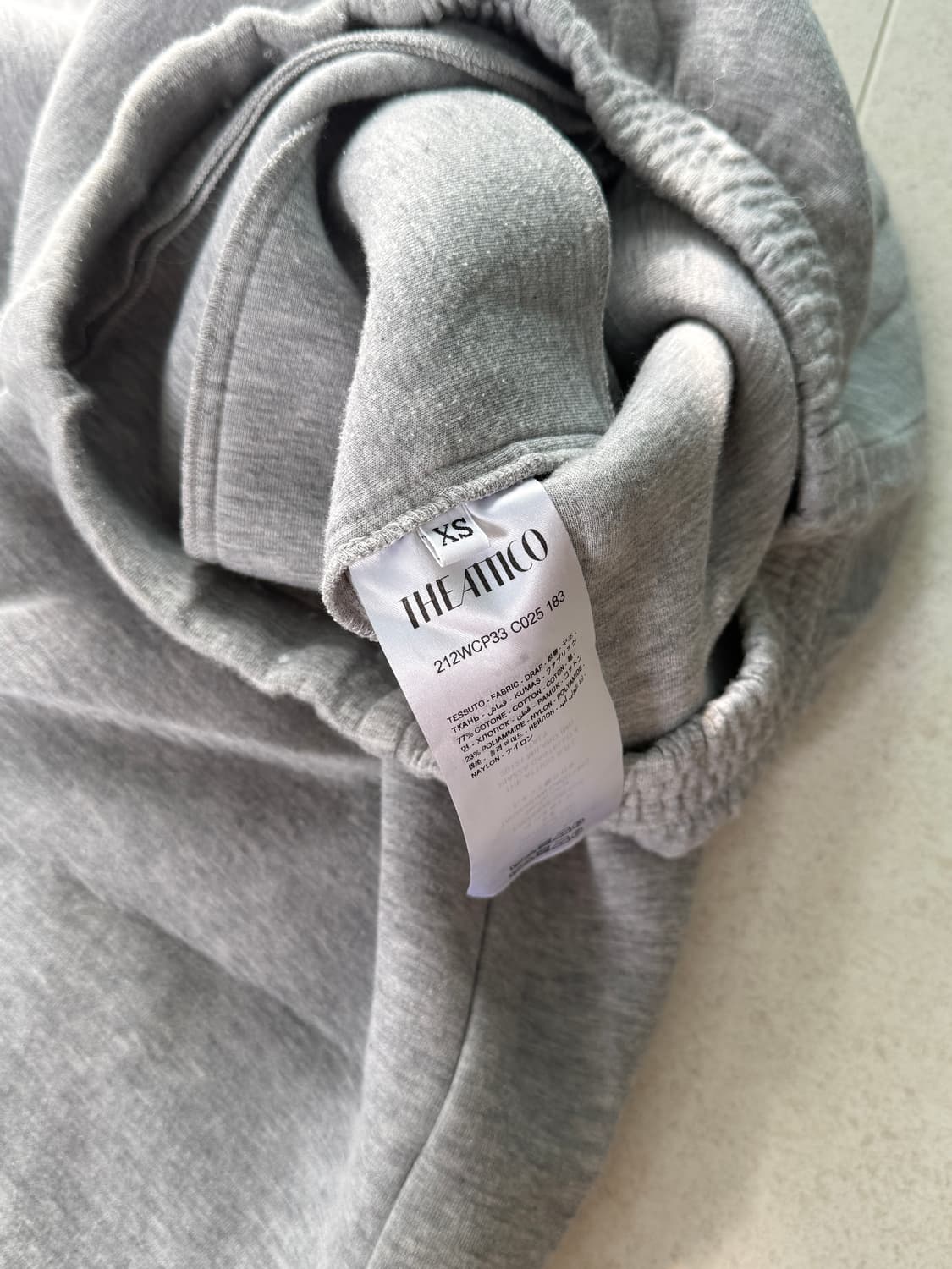 더아티코 스웻팬츠 그레이 상품이미지4