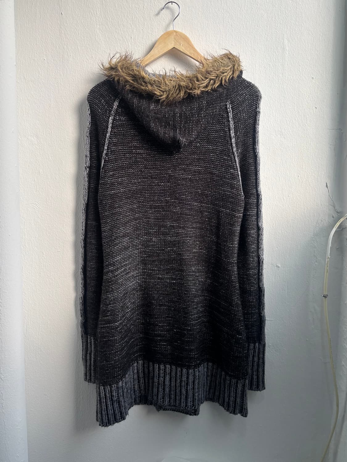 Vintage Grey Fur Hood Long Knit Cardigan 상품이미지3