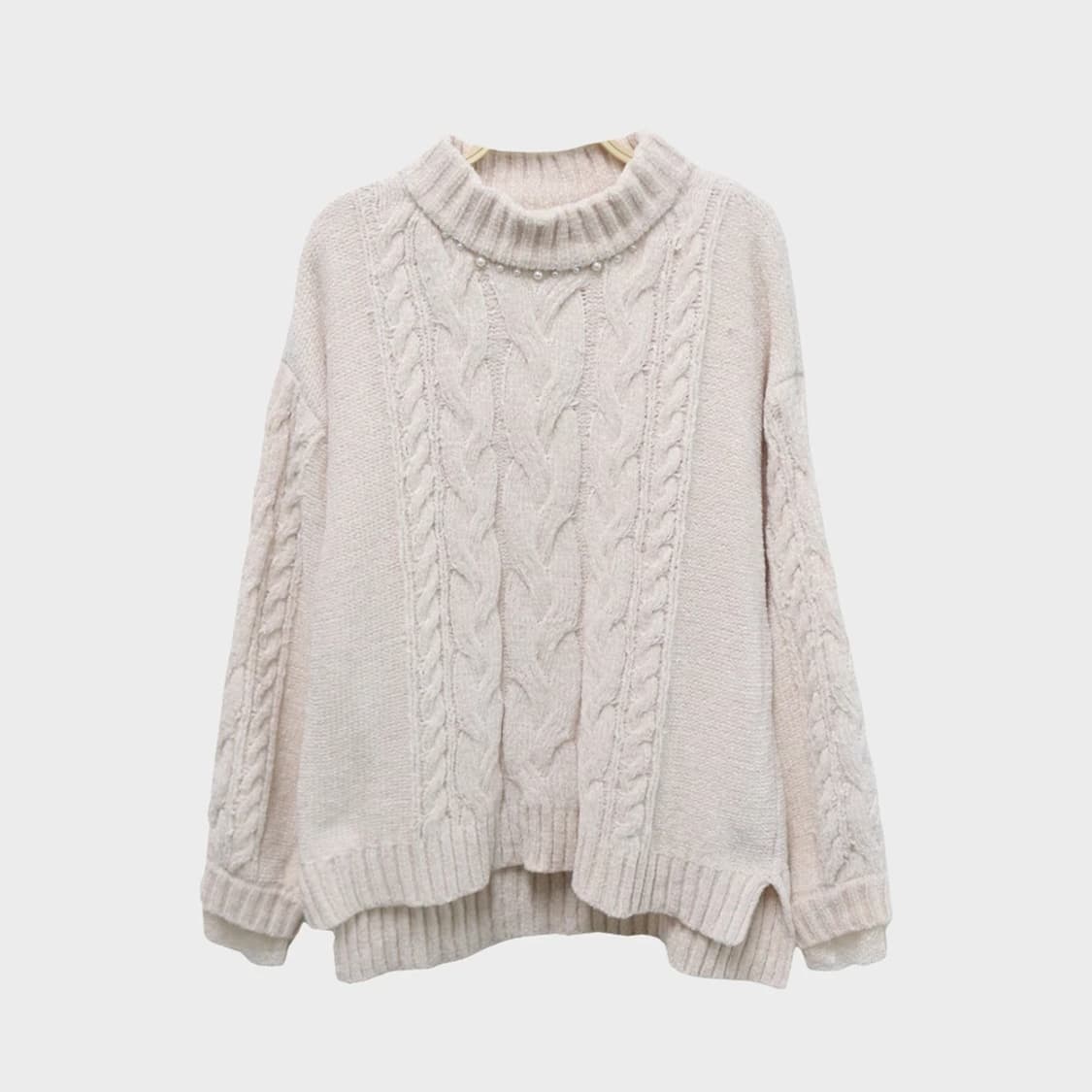 엑시즈팜 베이지 진주 터틀넥 니트 60753 상품이미지1