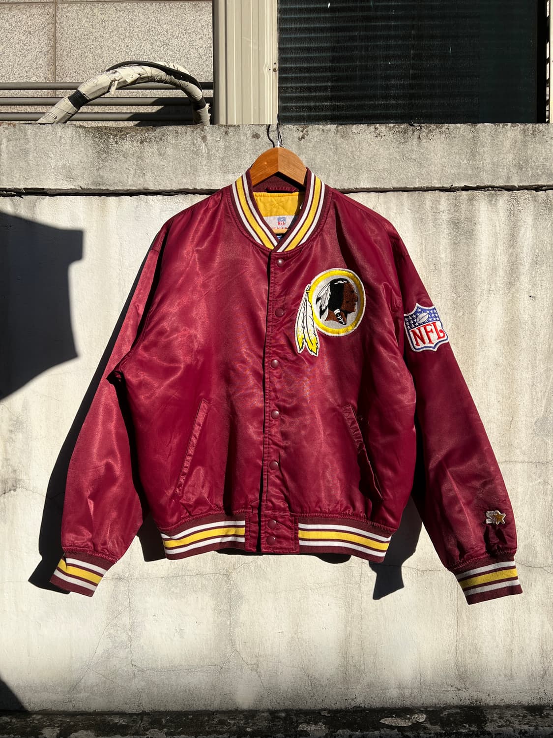 Starter NFL 워싱턴 레드스킨스 샤틴 자켓 상품이미지1