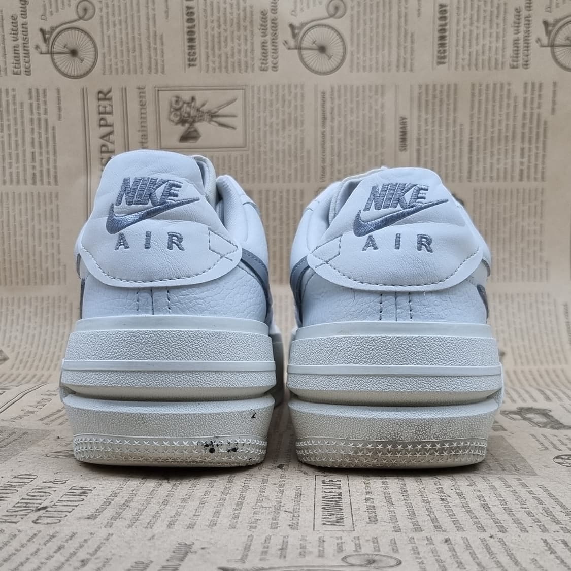 나이키 에어포스1  플랫폼 여성스니커즈 230 상품이미지4