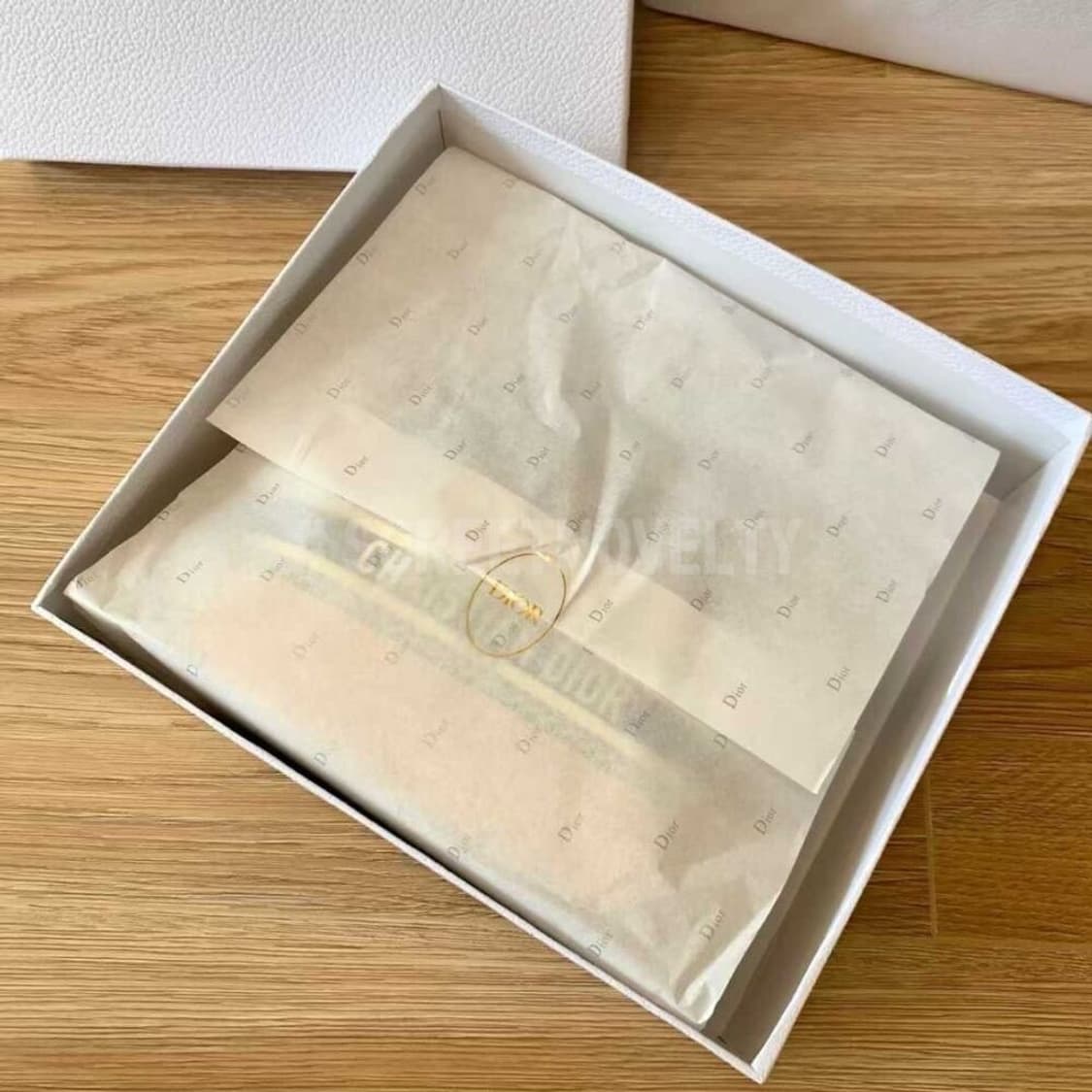 깜짝세일(새상품)정품 디올 뷰티 라탄백 숄더백 VIP 상품이미지7