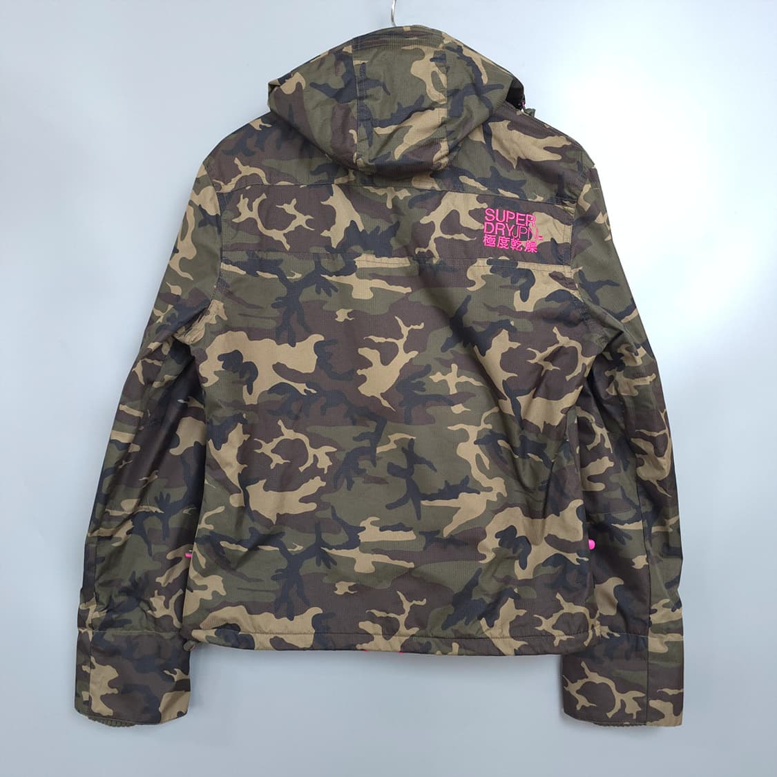 슈퍼드라이 Superdry 윈드치터 카모 자켓 M 상품이미지5