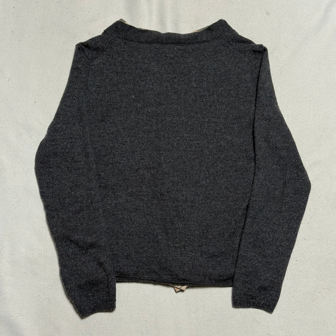 L 버버리 노바체크 포인트 여성 가디건  상품이미지3