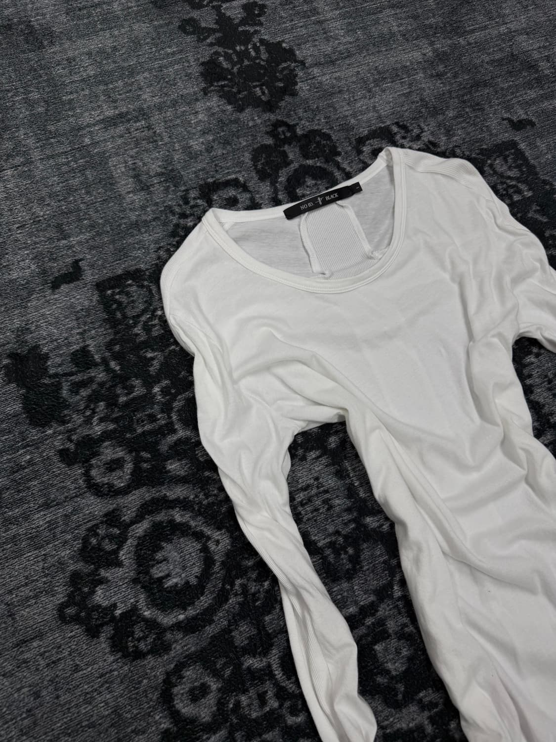 No id 00s archive back cross cut sew 상품이미지3