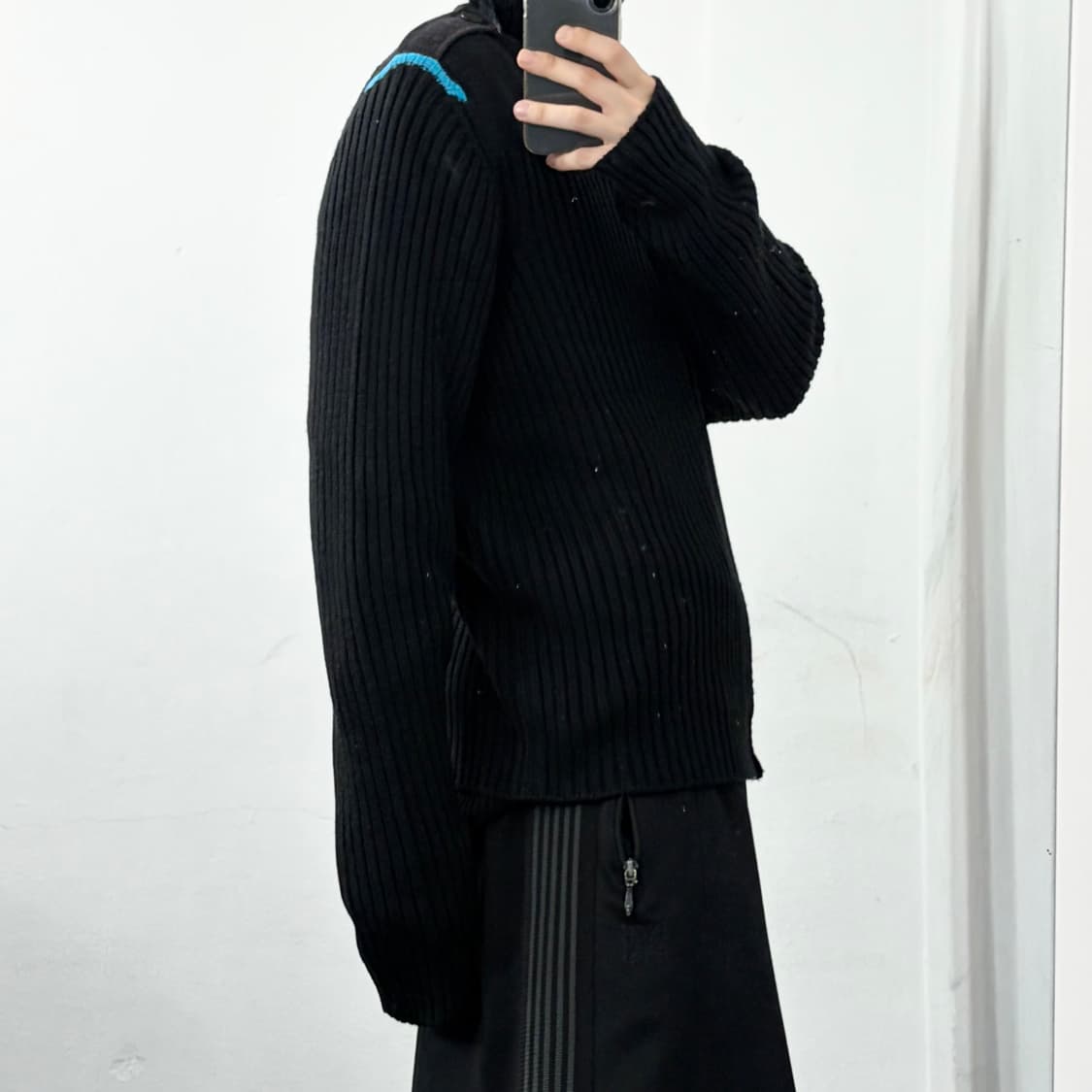 버버리 런던 메리노울 니트 자켓 상품이미지3