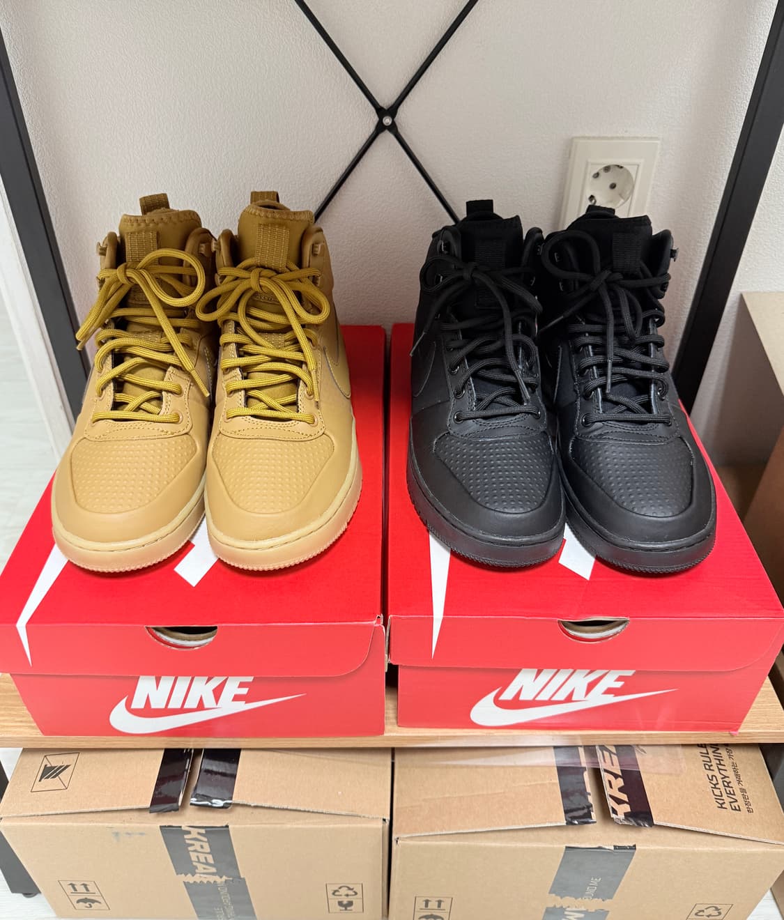 [나이키] 코트 버로우 미드 윈터 블랙/위트(255) 일괄판매 상품이미지1