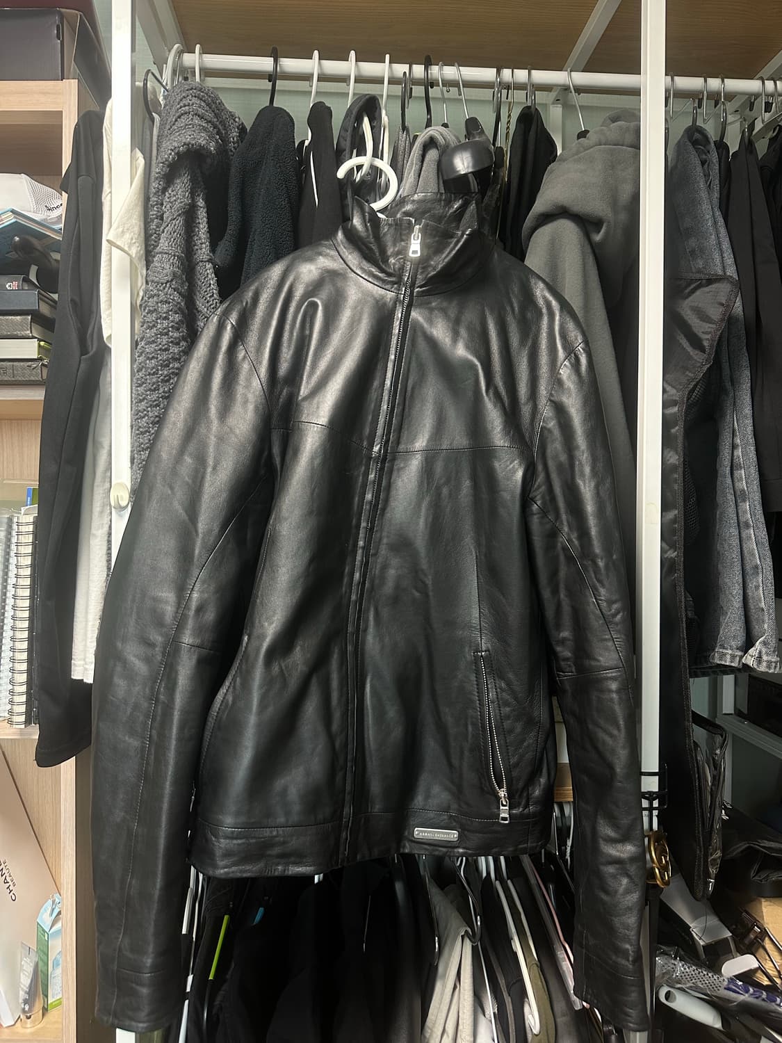 아르마니익스체인지 하이넥 레더 상품이미지1