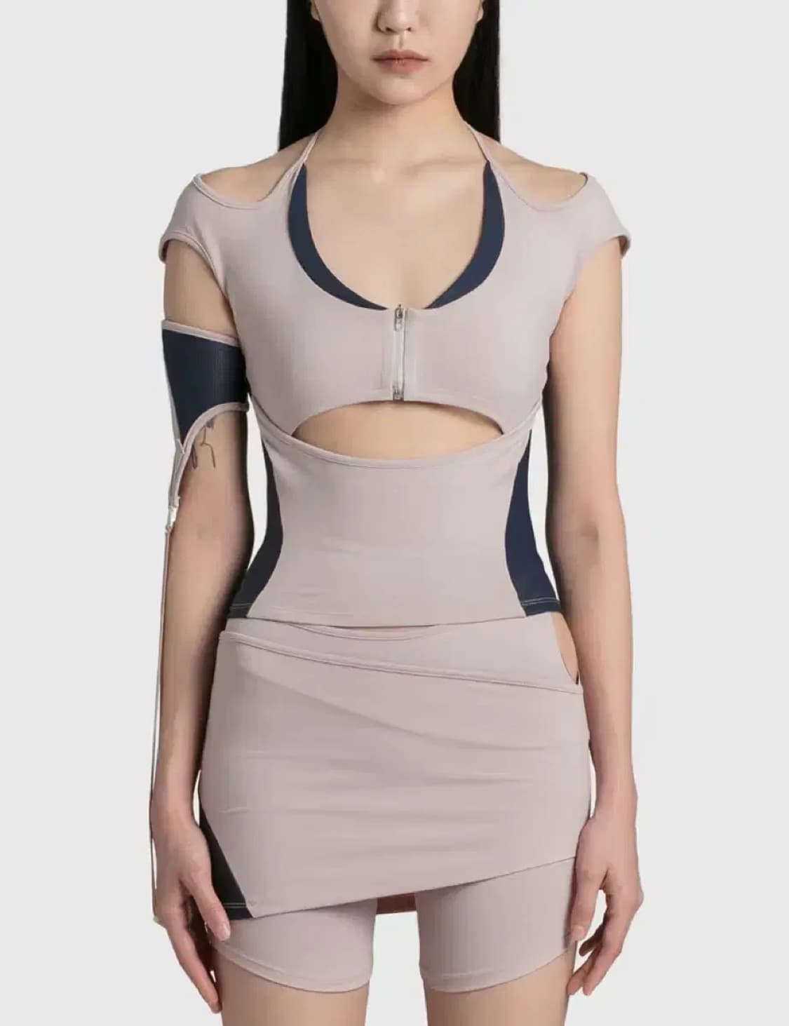 혜인서 홀터 레이서 탑 셋업 hyeinseo halter racer 상품이미지1