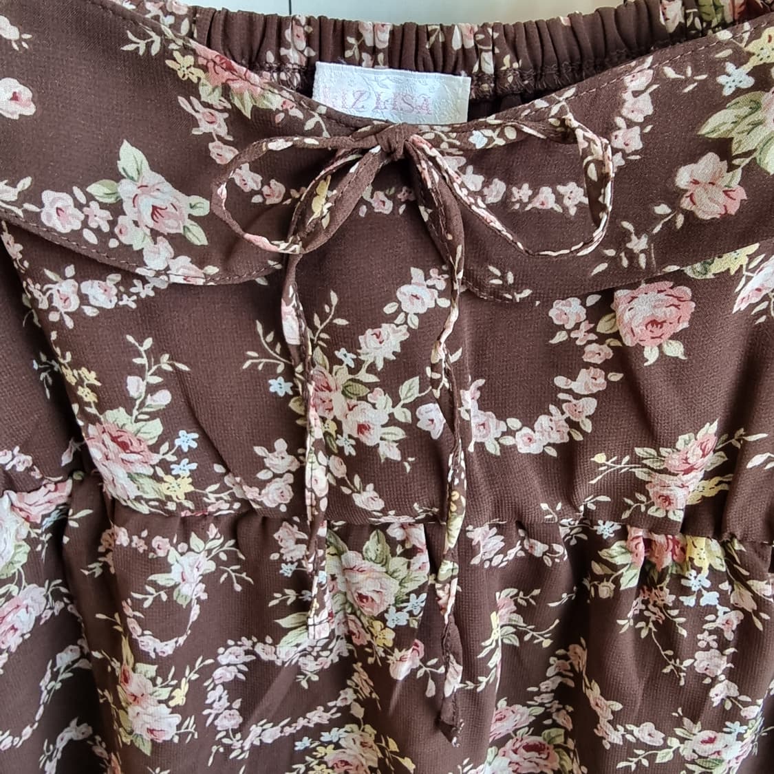 Liz Lisa 리즈리사 초코 플로럴 셔링 원피스 상품이미지2