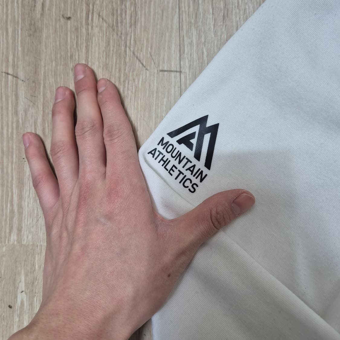 노스페이스 아틀레틱 빅로고 후드티 M(95) 상품이미지4