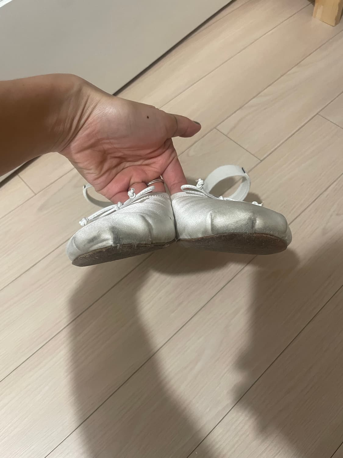 미우미우 플랫슈즈 상품이미지2