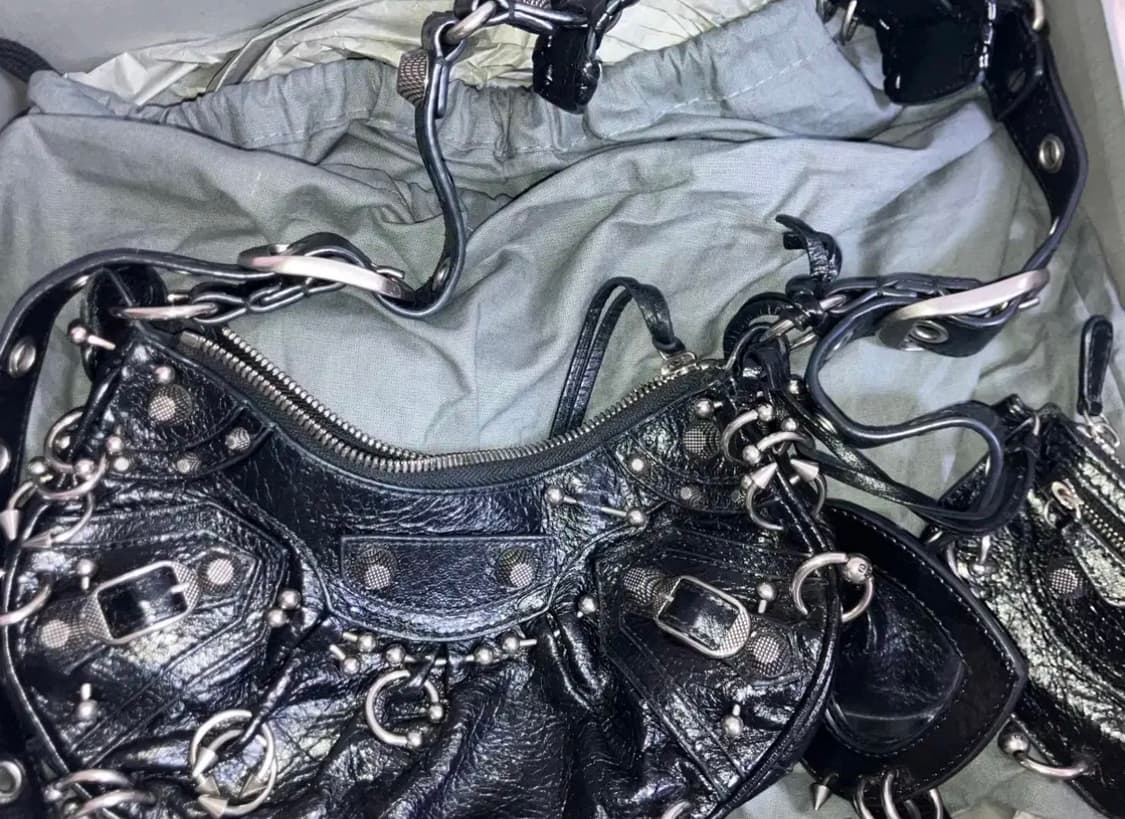 발렌시아가 르카골 피어싱 xs 숄더백 상품이미지1