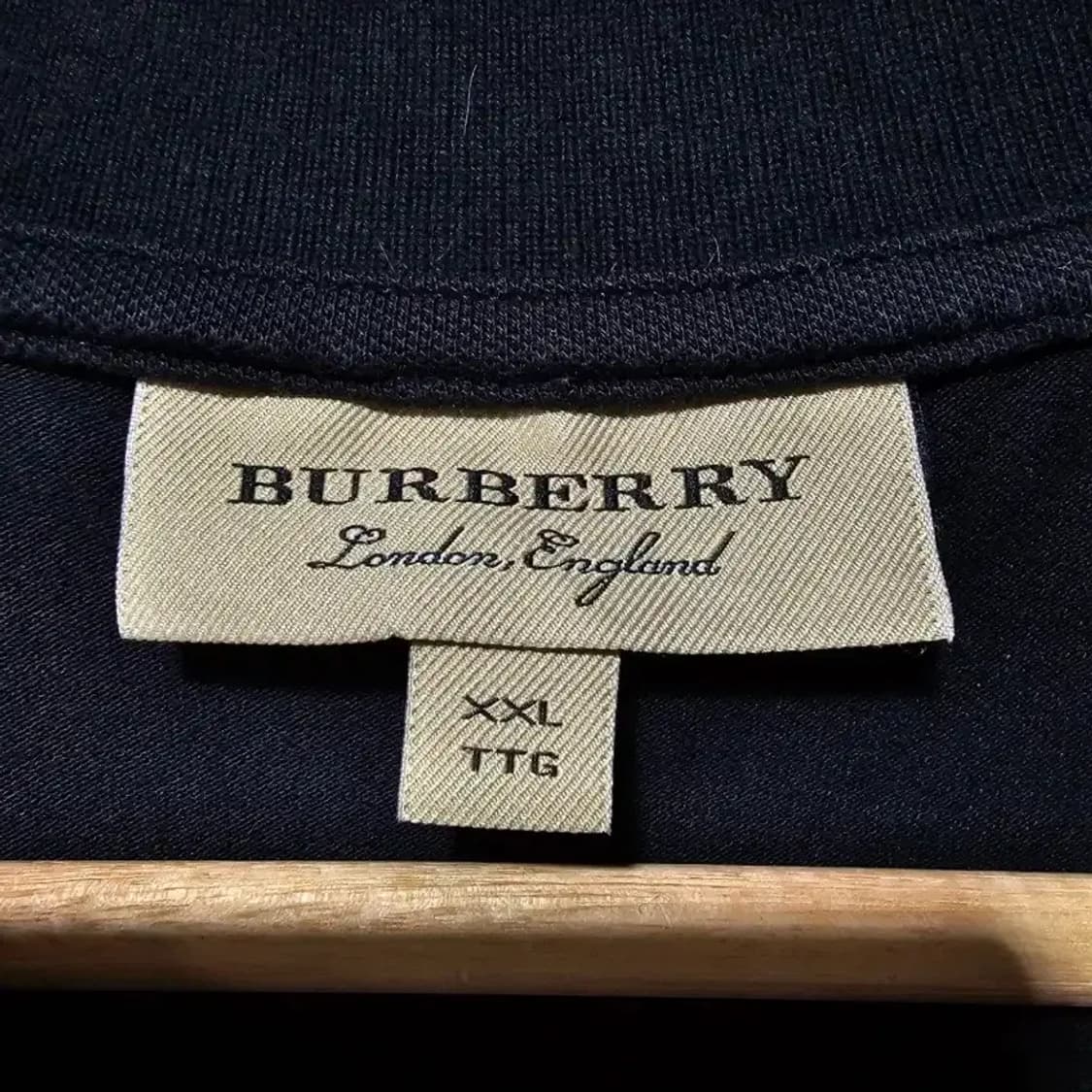 버버리 폴로티셔츠 XXL 상품이미지8