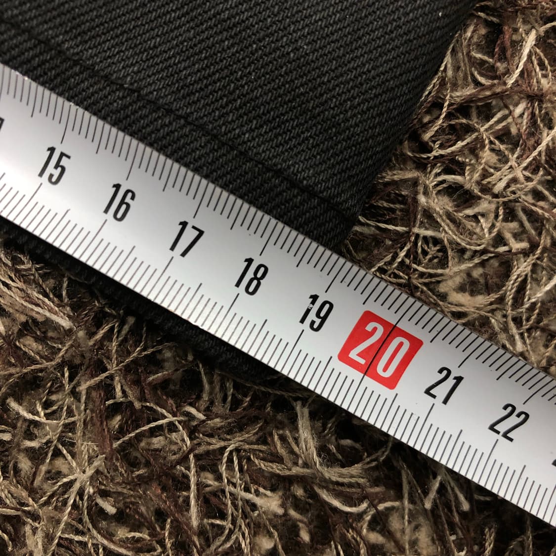 36 휴고 보스 블랙 코팅진 데님 팬츠 상품이미지9