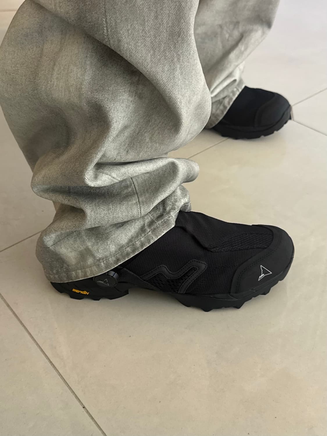 로아 스니커즈 ROA minaar sneaker 상품이미지7