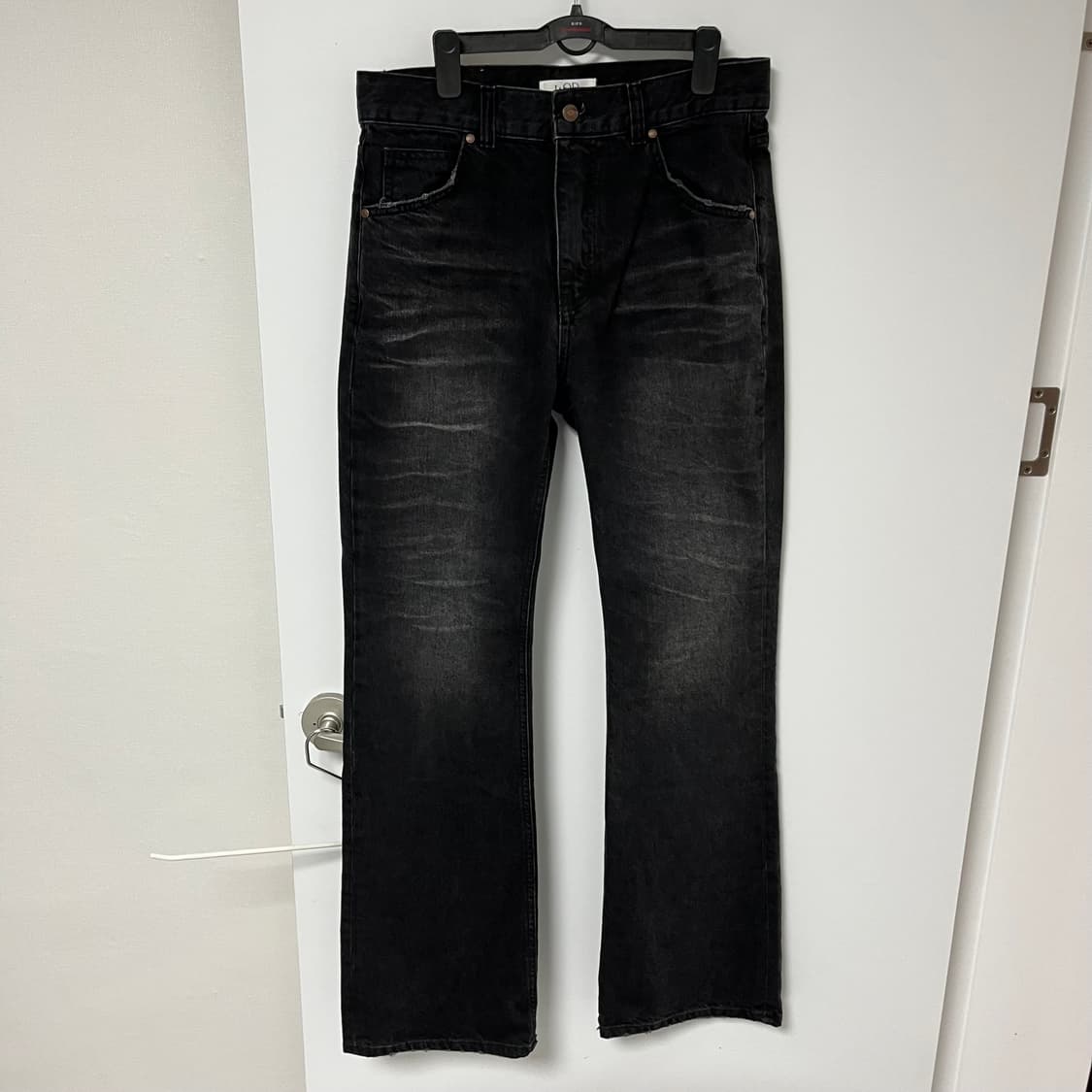 46 엘무드 흑청 부츠컷 데님 상품이미지1