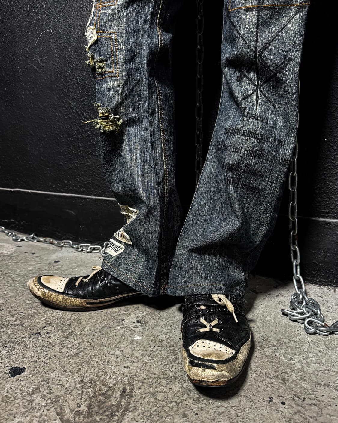 IN THE ATTIC – Graphic Stud Bootcut Deni 상품이미지3