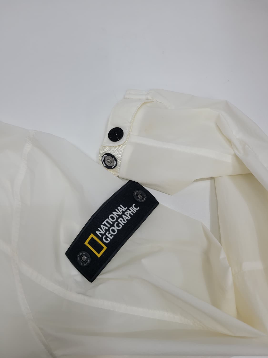 내셔널지오그래픽 22SS 월러스 초경량 바람막이 자켓 / 남 XL 상품이미지4