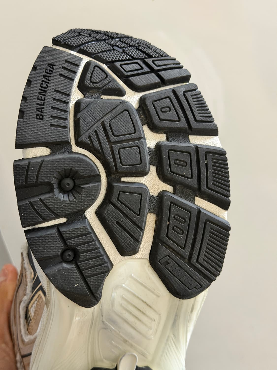 43] 발렌시아가 러너 상품이미지4