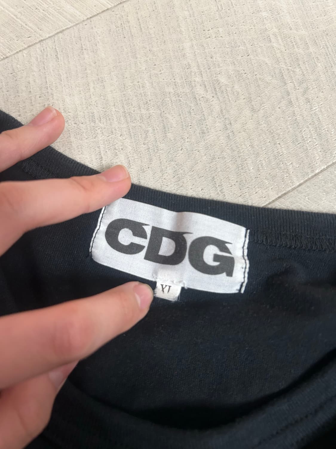 꼼데가르송 CDG 로고 롱슬리브 상품이미지5