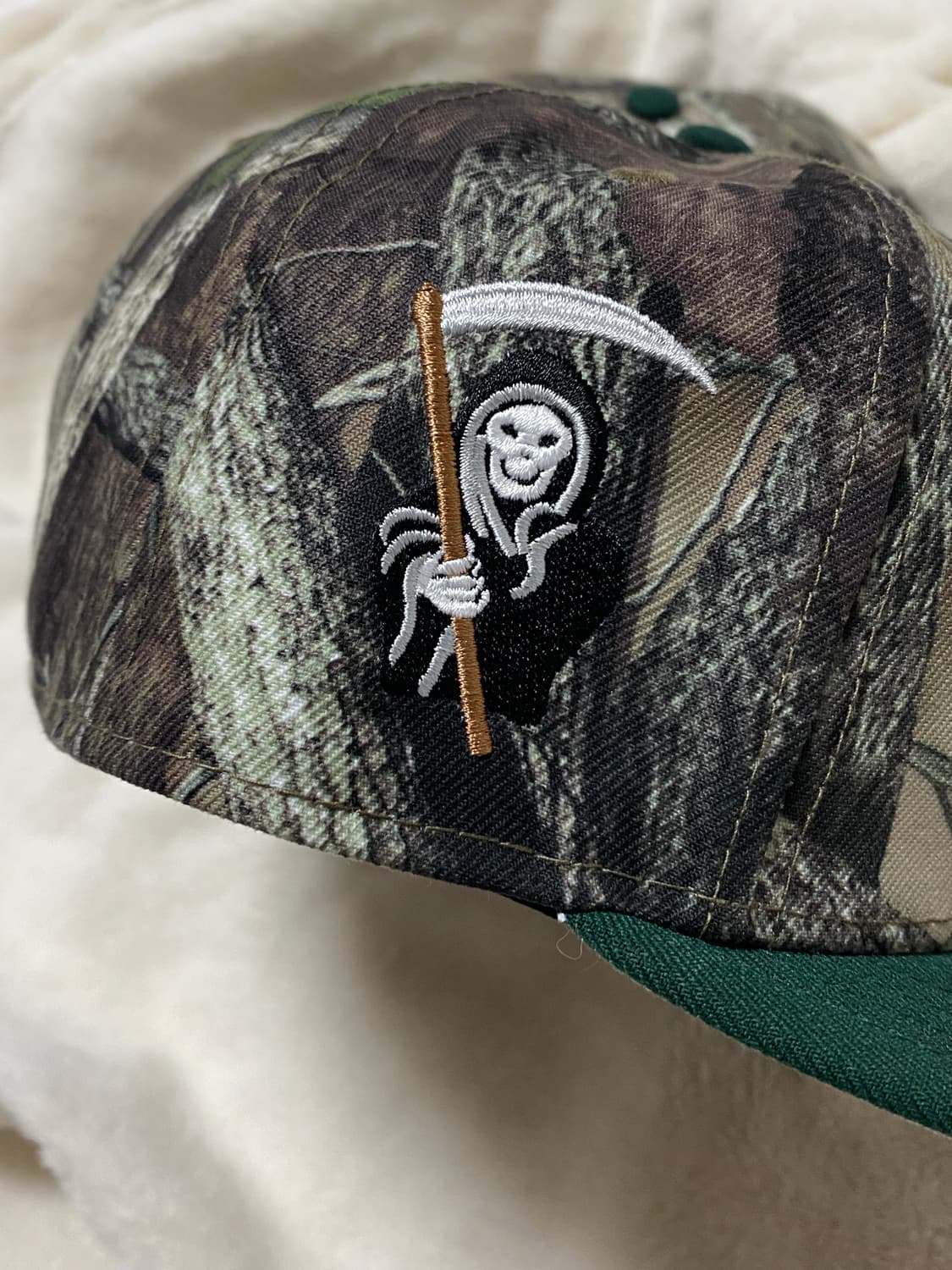 슈프림 뉴에라 카모 스냅백 모자 상품이미지3