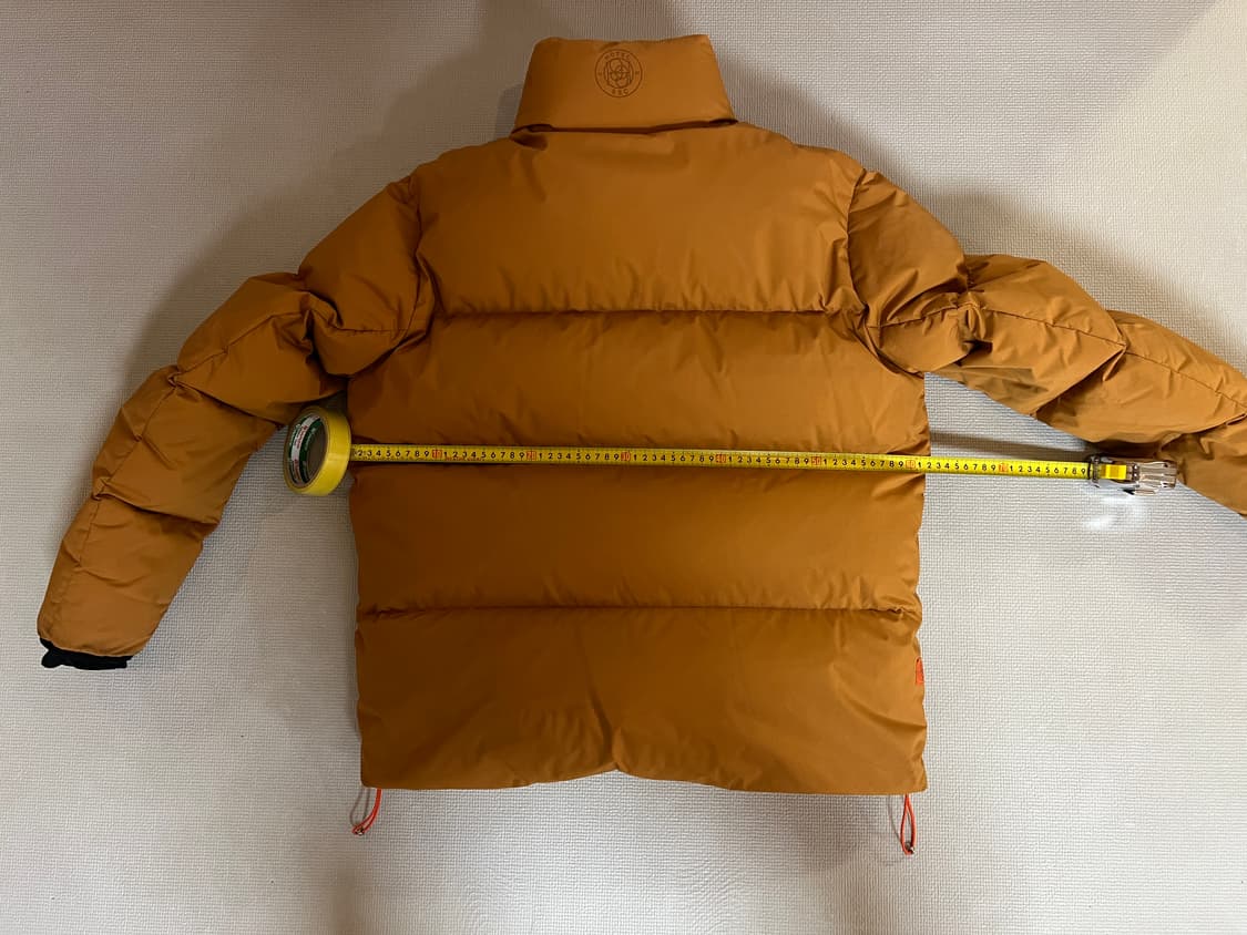 무료배송 - 한정판 뉴발란스 x 슬로우스테디클럽 호텔990 구스패딩(브라 상품이미지8