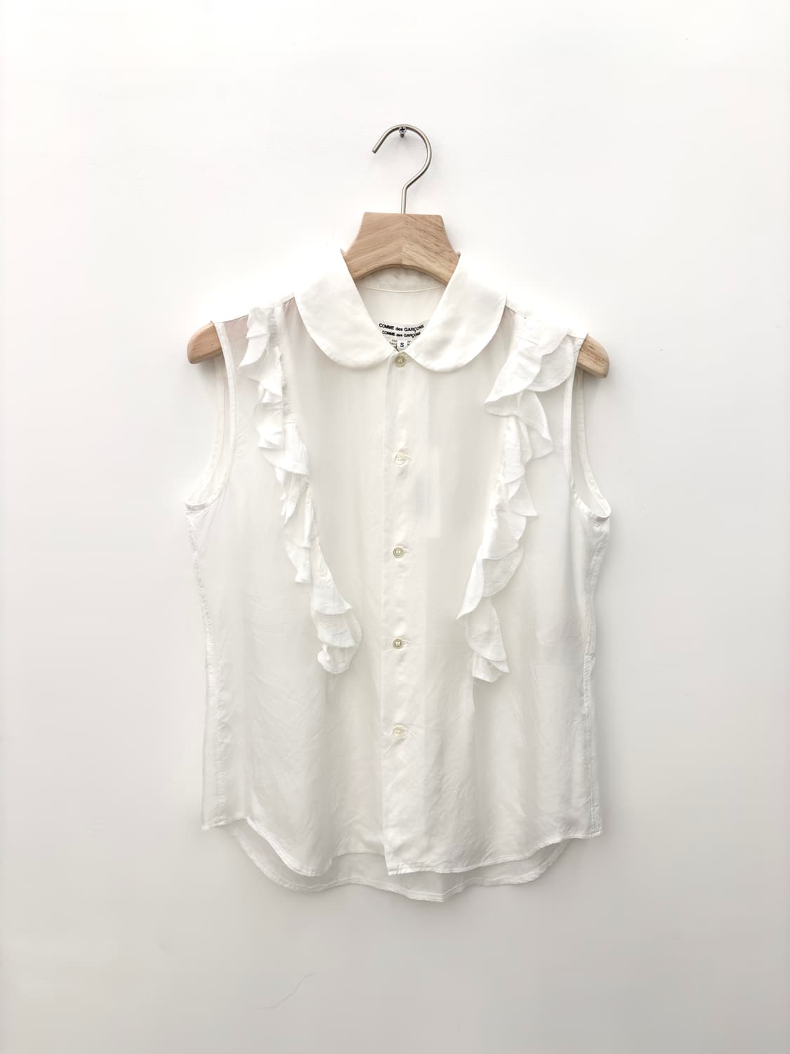 SLEEVELESS SHIRT 상품이미지1