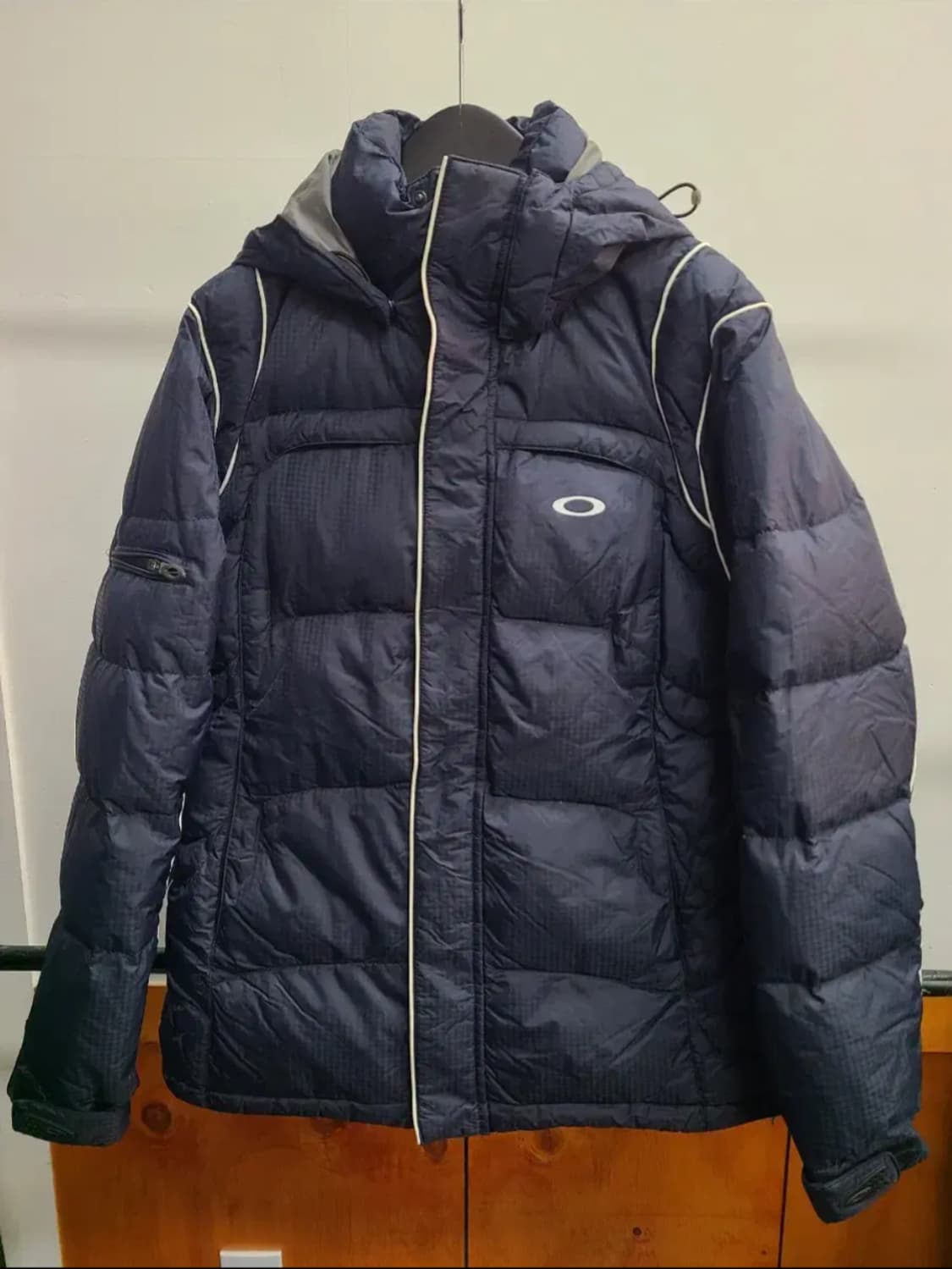 오클리 하이드로 퓨얼 4 구스다운 패딩 상품이미지1