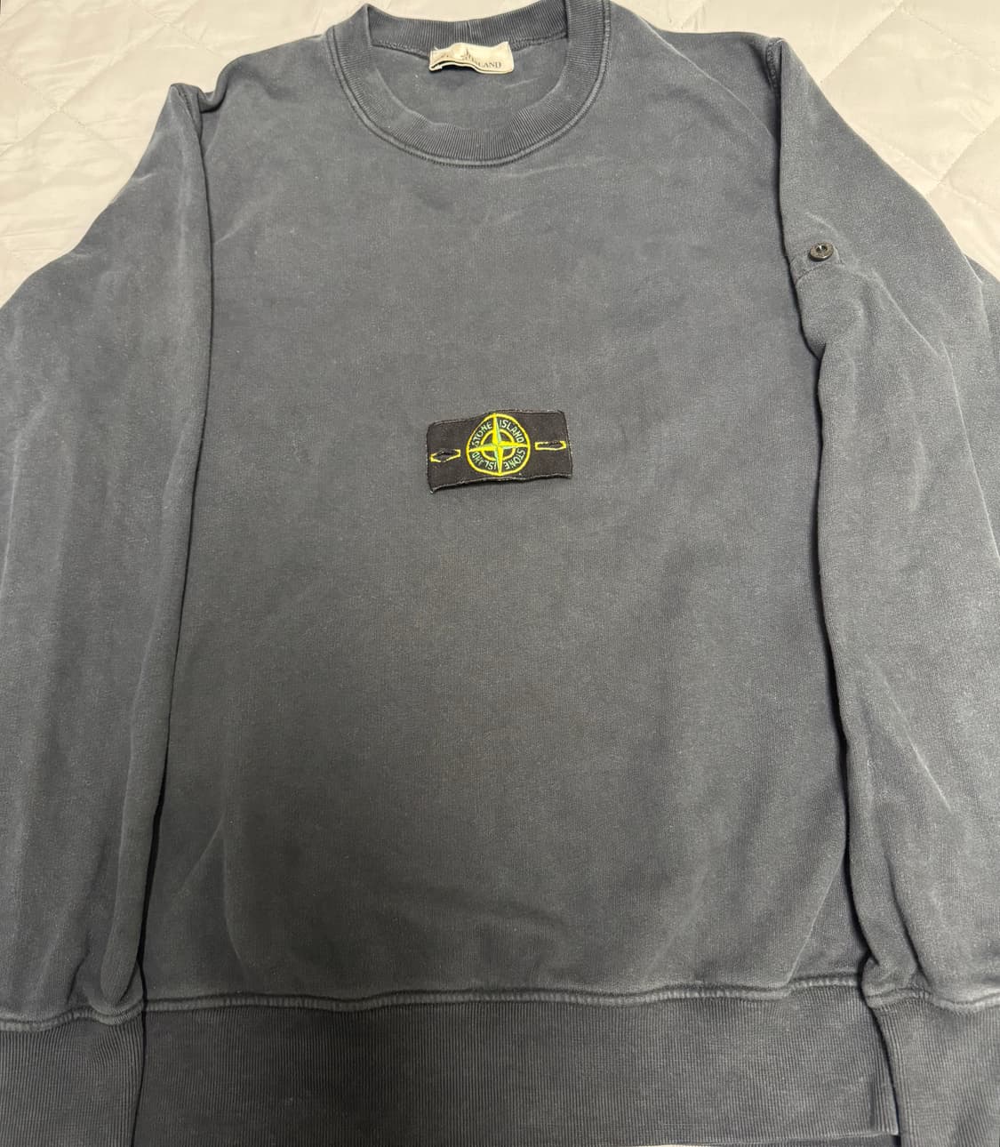 [L]22FW 스톤아일랜드 크루넥 네이비 맨투맨 상품이미지2