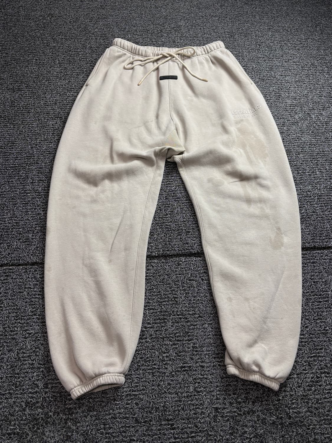 피어오브갓 에센셜 센터로고 조거 스웻 팬츠 2520 상품이미지2