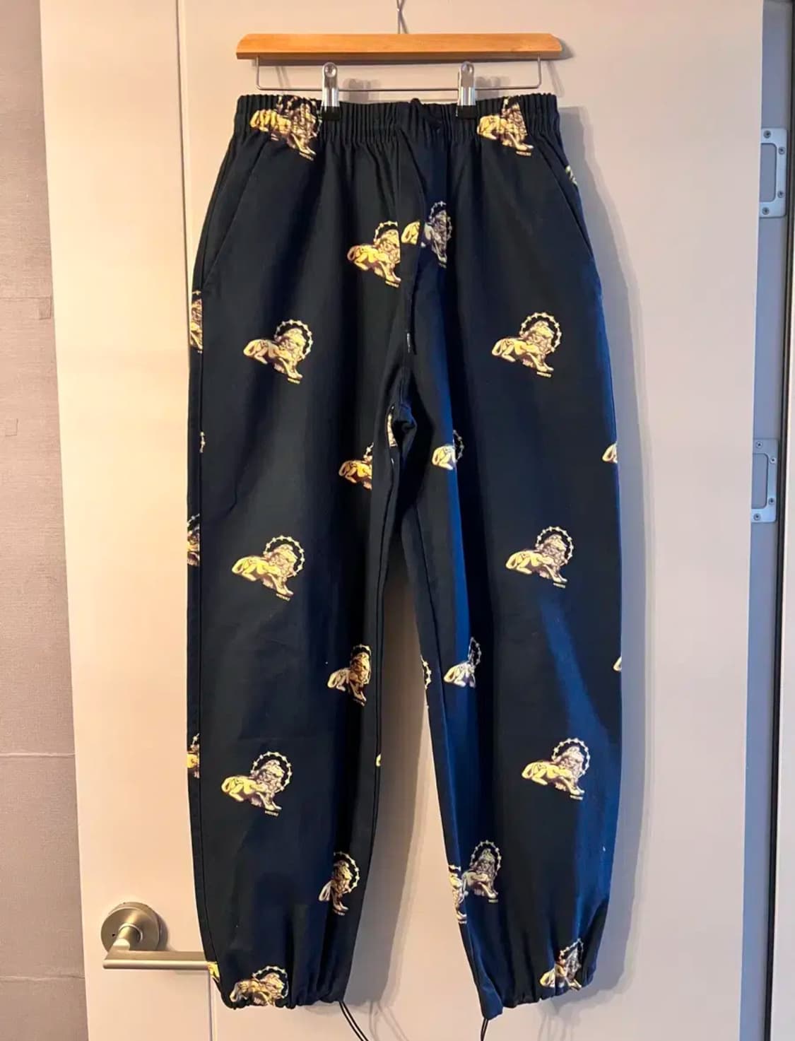 위캔더스 KING PANTS (NAVY) m사이즈 상품이미지1