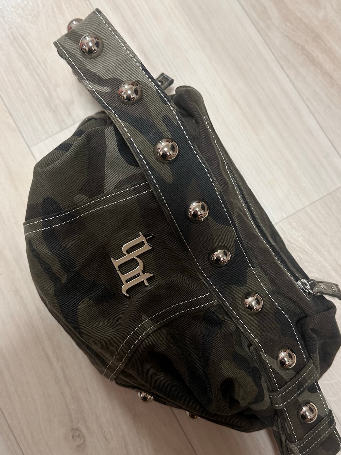 쓰리타임즈 카모 가방 상품이미지2