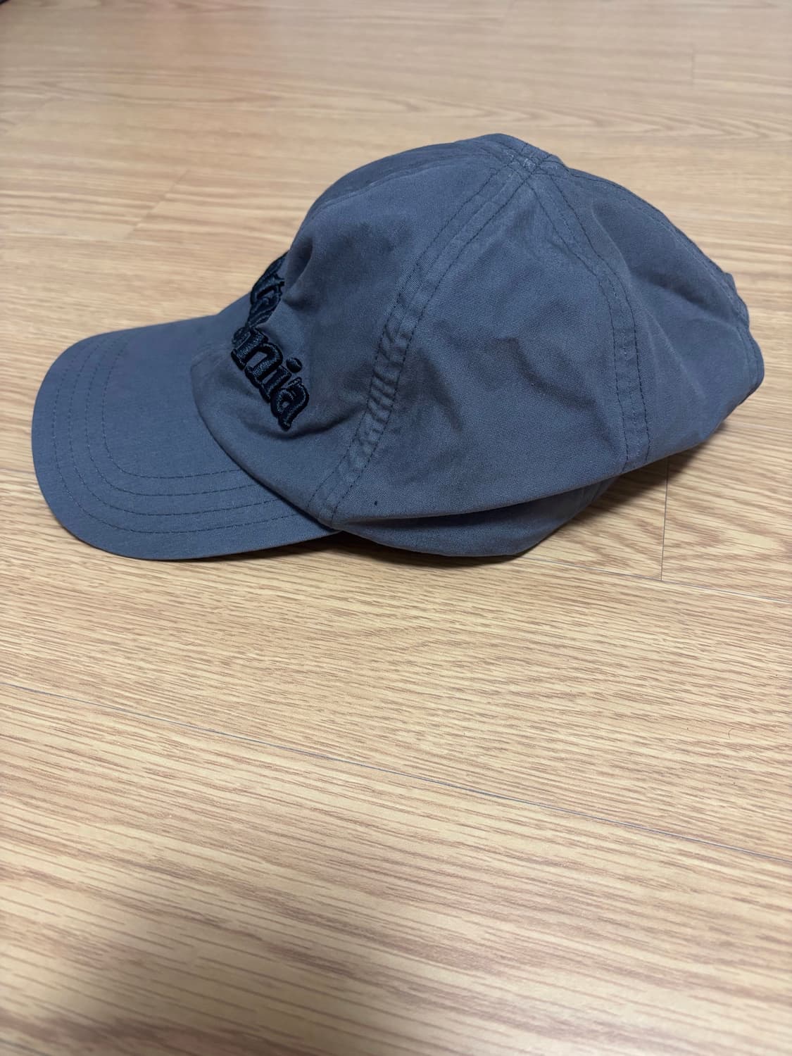 파타고니아 볼캡 모자 다크 그레이 블랙 상품이미지3