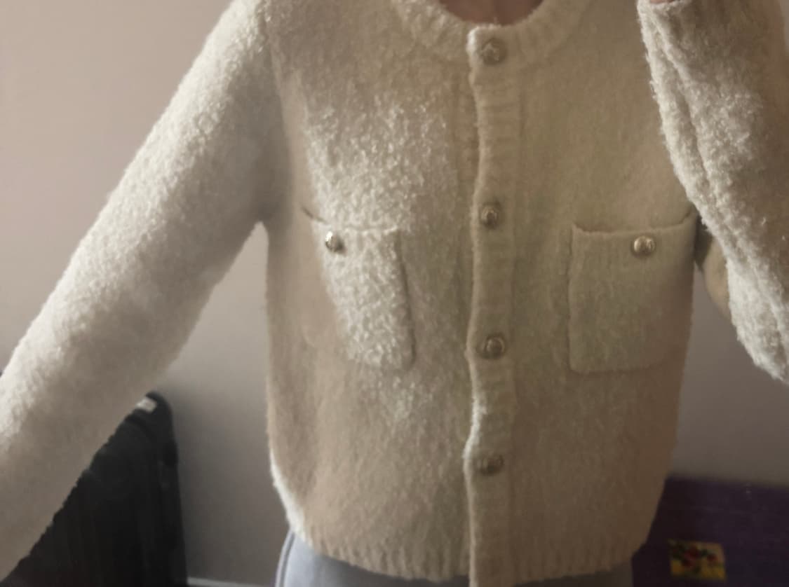 룩캐스트 Lookast 아이보리 부클 가디건 상품이미지7