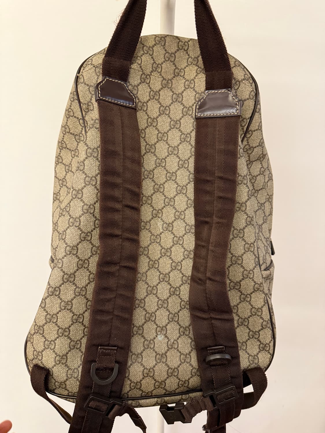 구찌 정품 GG 인터로킹 수프림 캔버스 백팩 상품이미지2