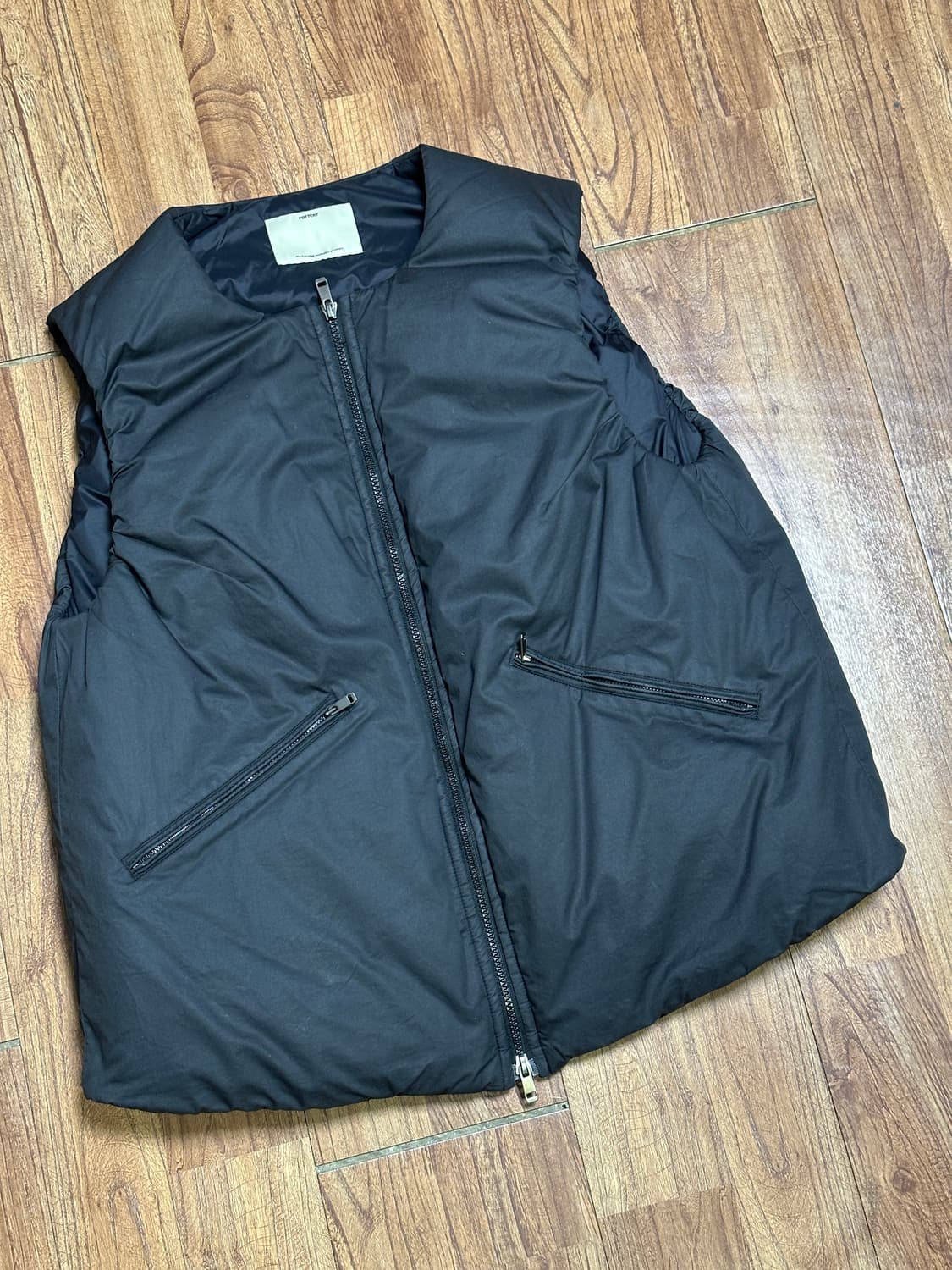 포터리 neat vest 패딩조끼 상품이미지1