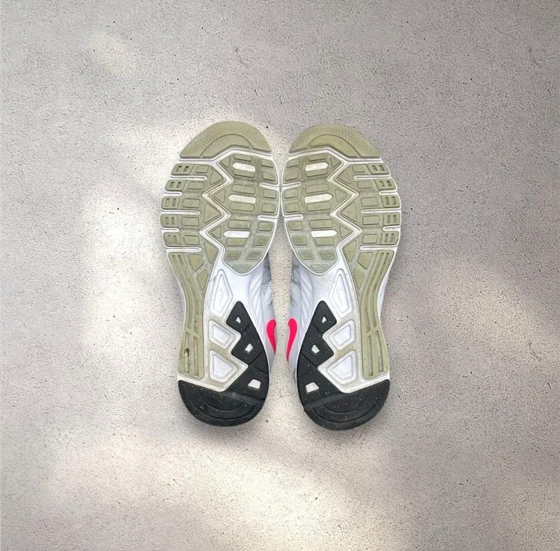 [245] 나이키 에어 리렌트리스 6 런닝화 (No.537) 상품이미지6