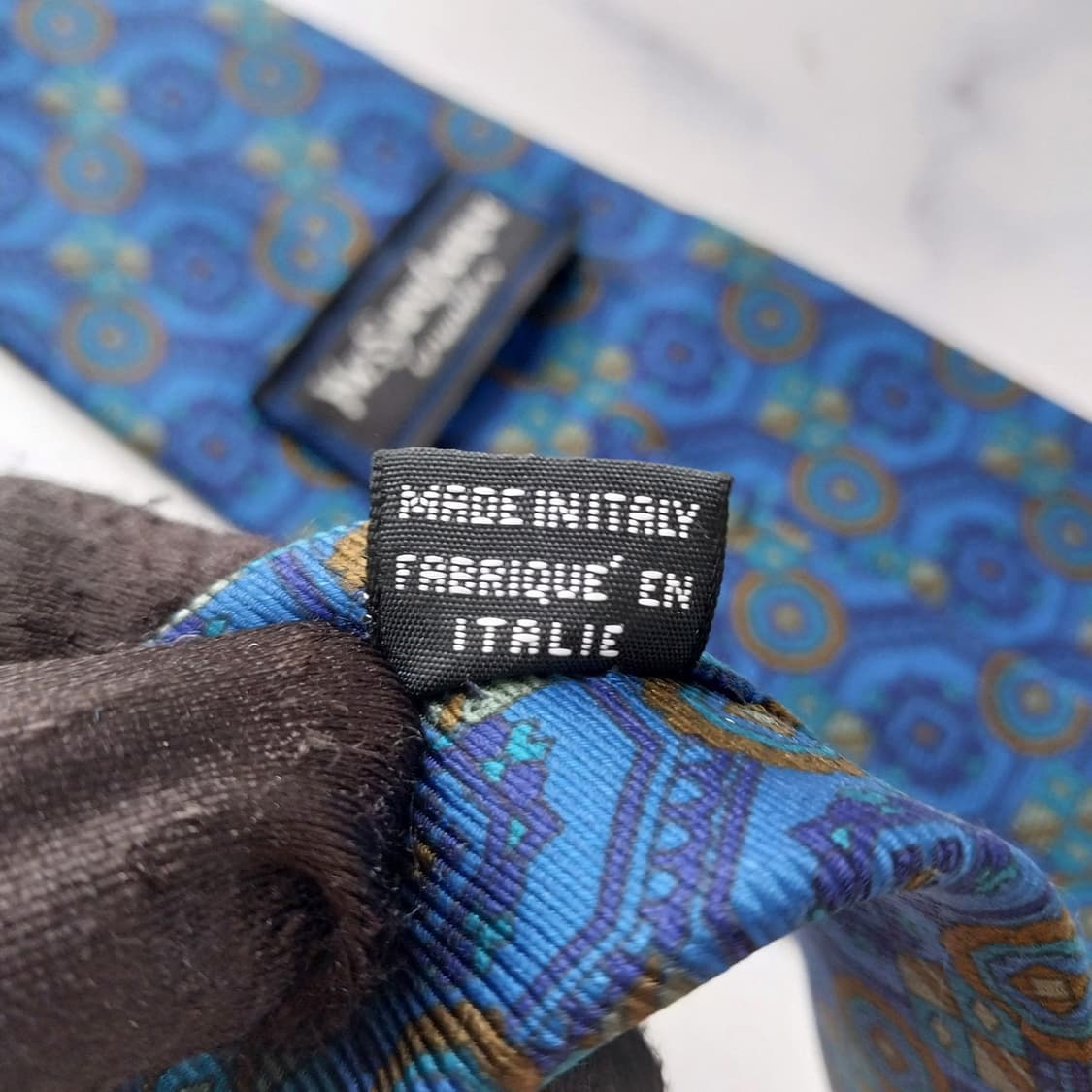 입생로랑 실크 블루 기하 패턴 넥타이 8.7cm A+~A등급 K1904
 상품이미지9