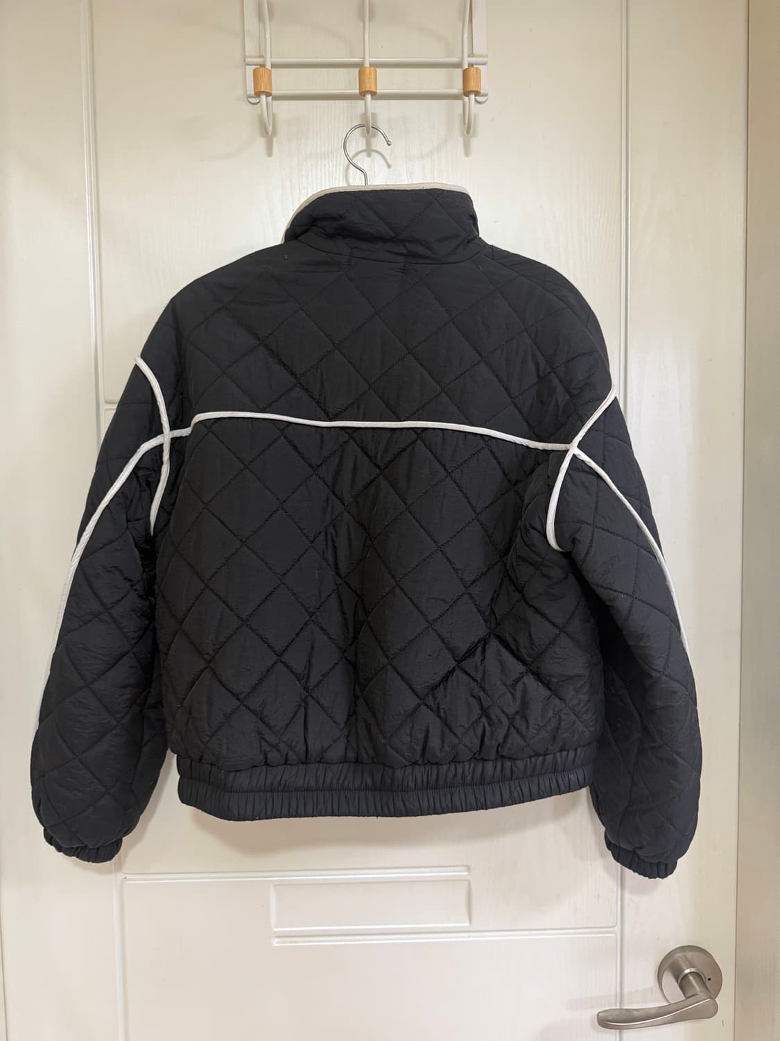 숏 경량 패딩 블랙 상품이미지3