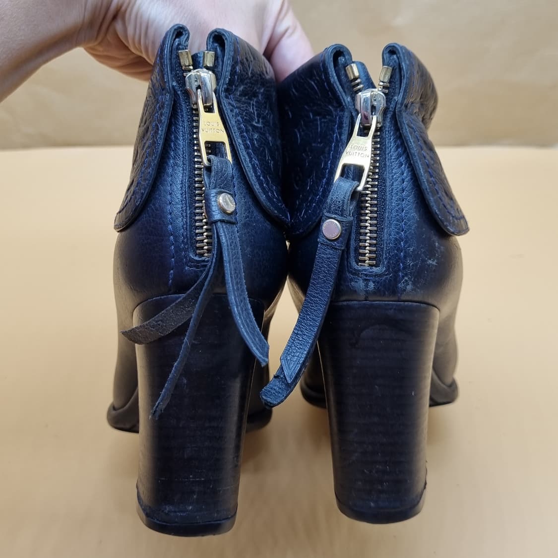 토리버치 가죽 앵클부츠35.5 225 굽10 상품이미지4