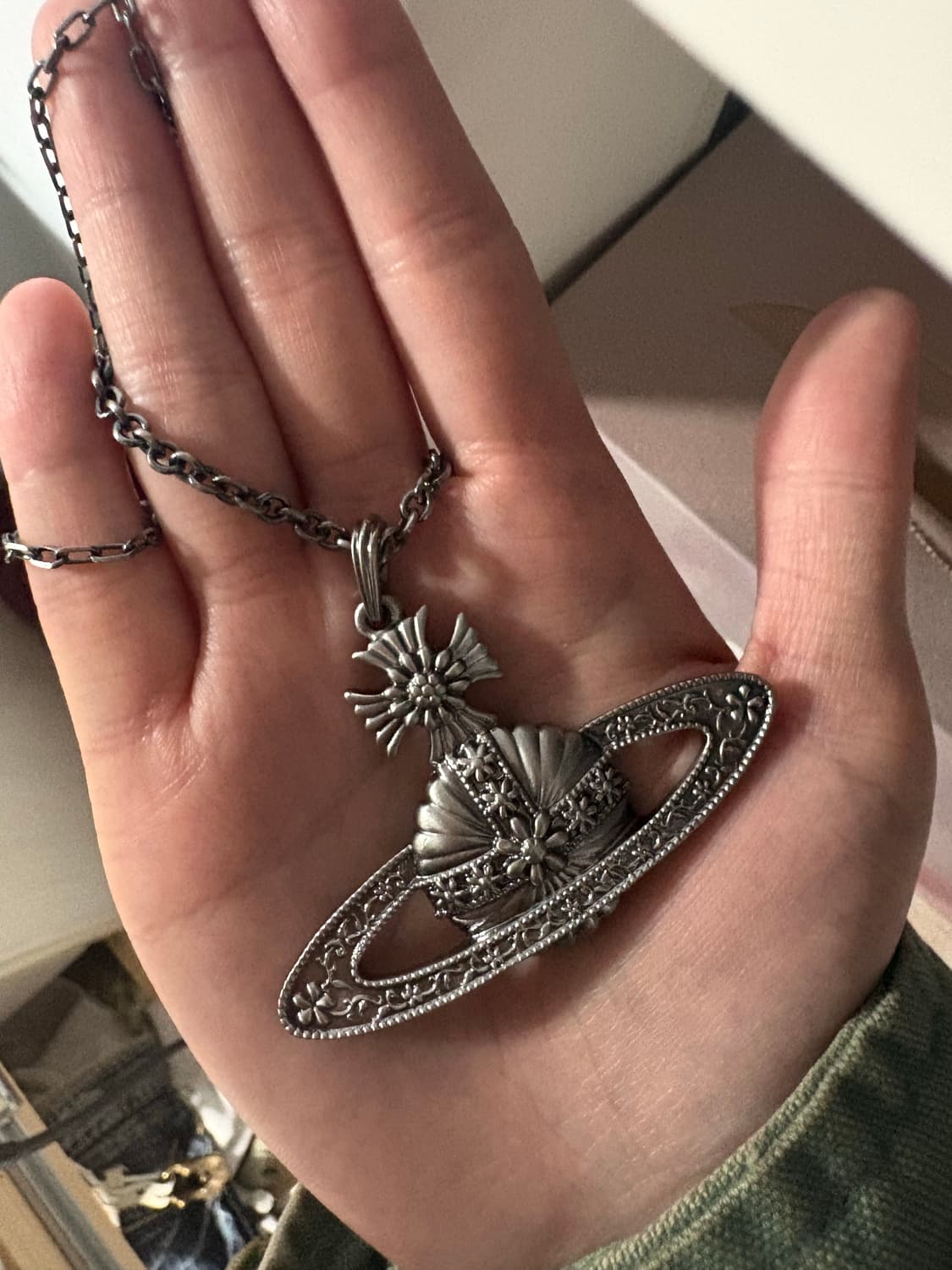 비비안웨스트우드 자이언트 orb 펜던트 목걸이 상품이미지3