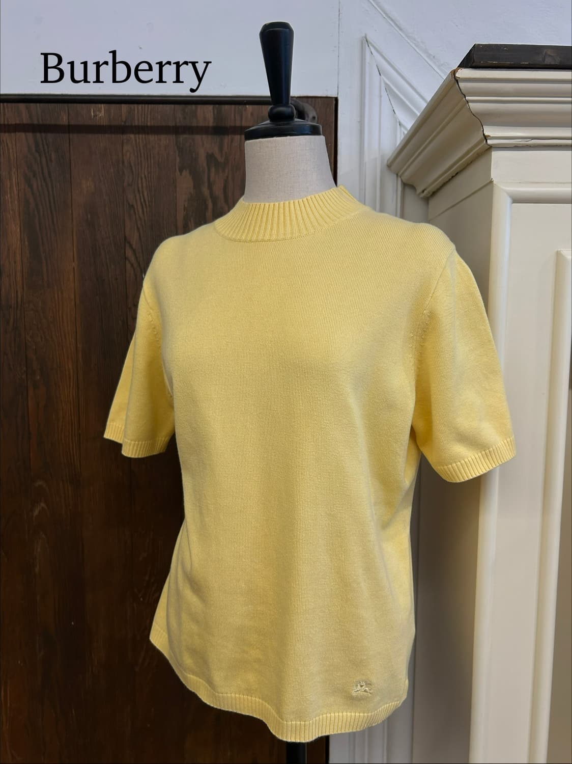 버버리 정품 연노랑 반팔니트 상품이미지1