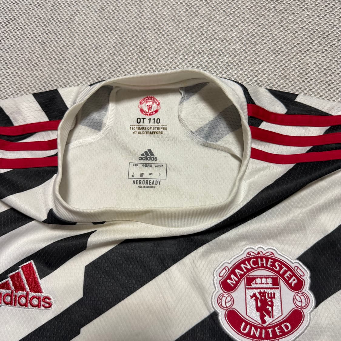아디다스 맨체스터 유나이티드 노마킹 유니폼 상품이미지2
