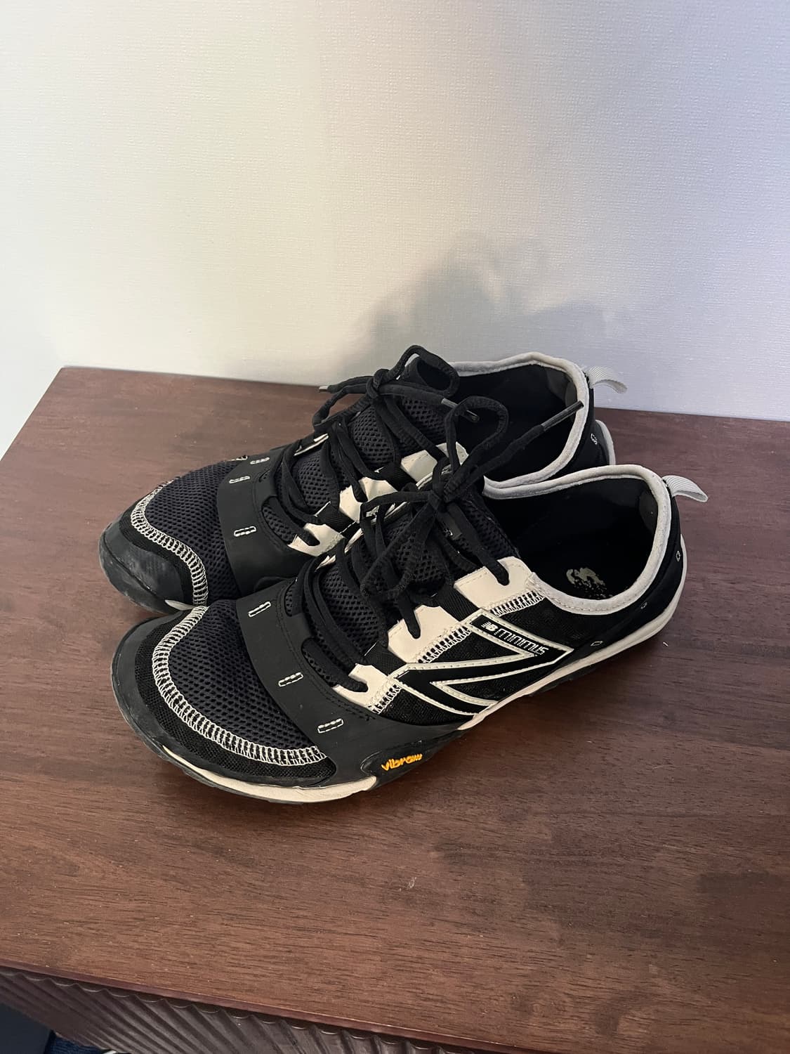 뉴발란스 미니머스 MT10 280 상품이미지1